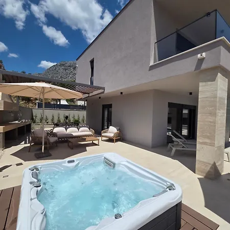 Villa Tedi *
